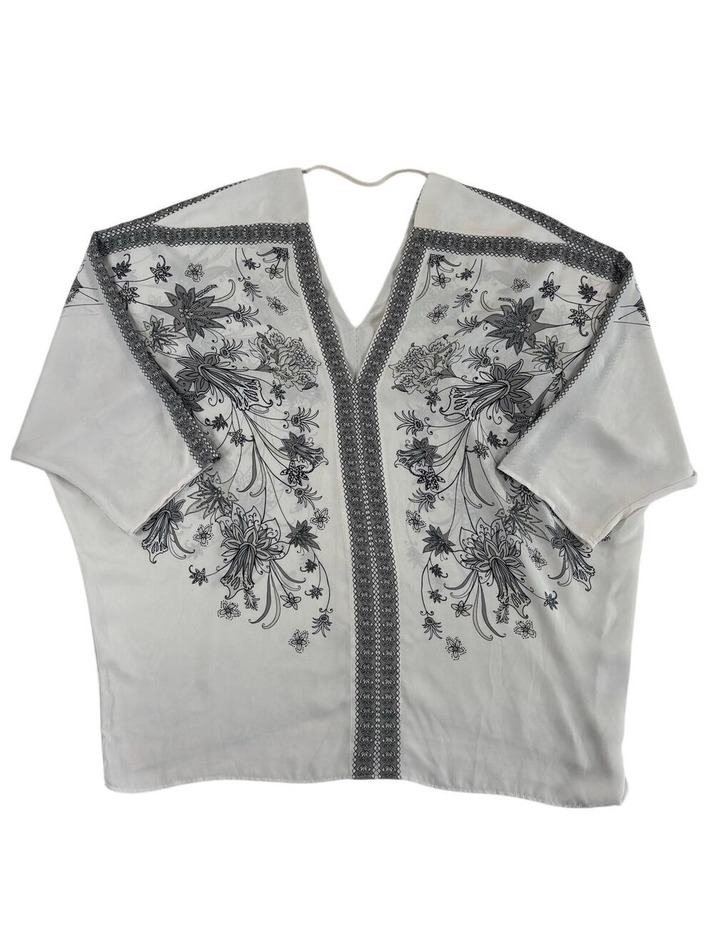 Rose and Olive Womens Blouse - White / Black - XL
